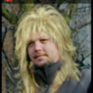 Meet your Posher, Derek